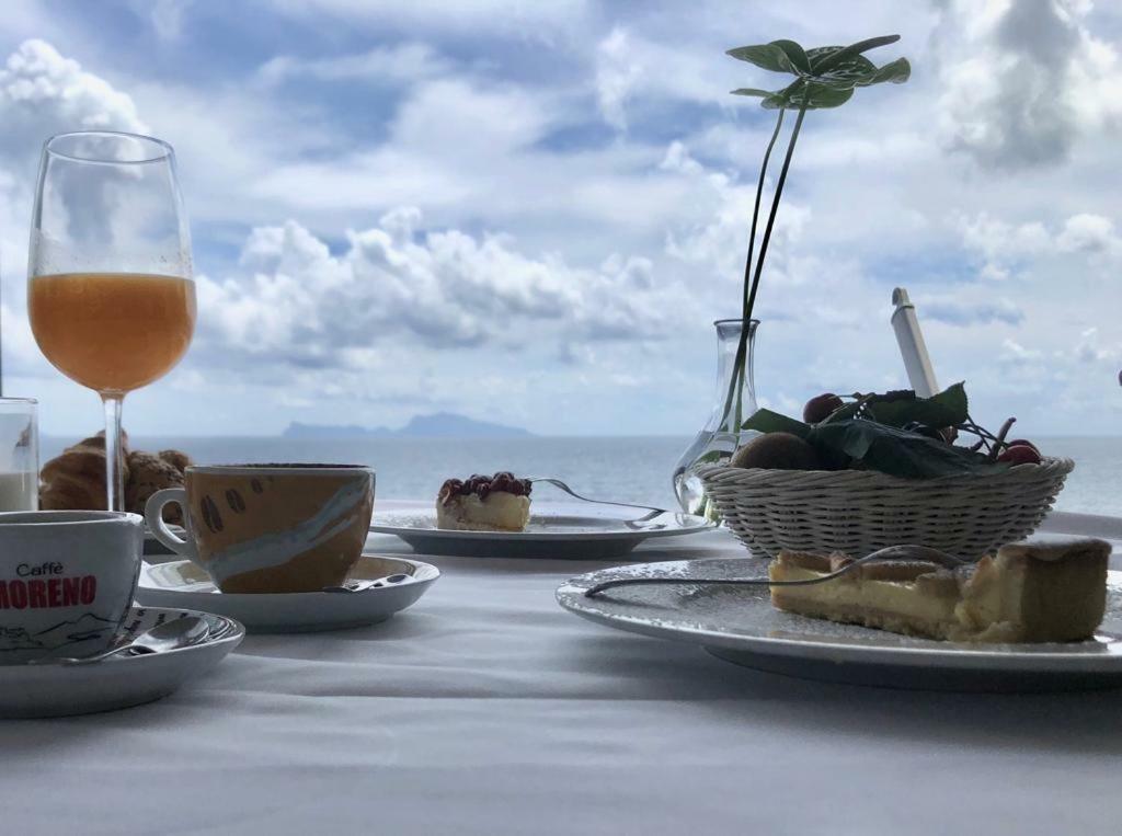 Borgo Marechiaro Bed & Breakfast Napoli Dış mekan fotoğraf